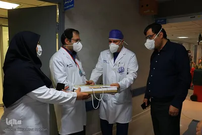 تجلیل از کادر پزشکی بیمارستان نمازی شیراز