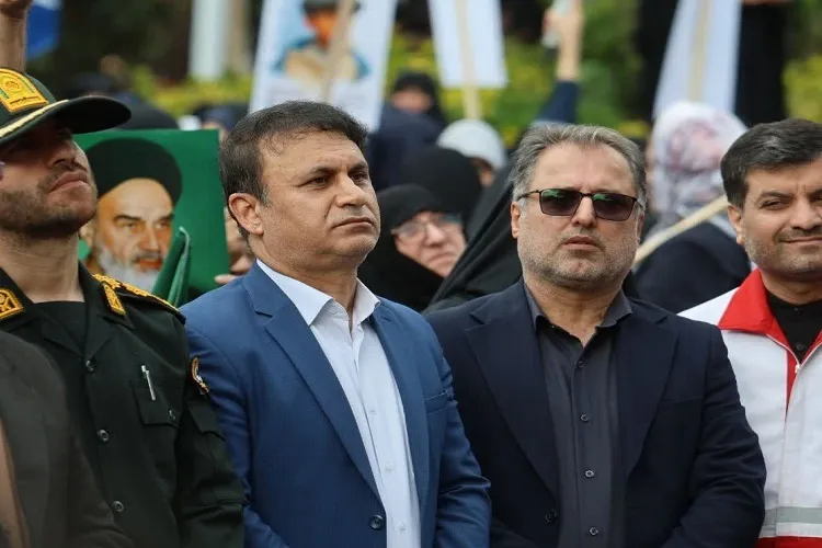 13 آبان نمایش اتحاد ملت در برابر استکبار جهانی است