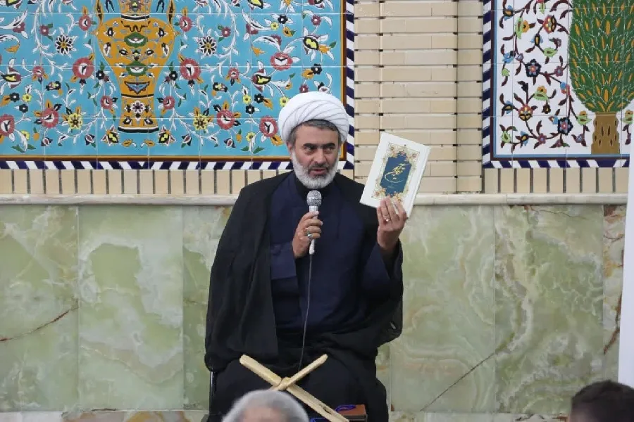 فرصت تدبر در قرآن را از دست ندهیم