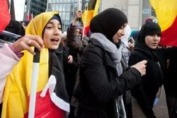 المرأة المسلمة تحظی بأقل دعماً في المجتمع الألماني