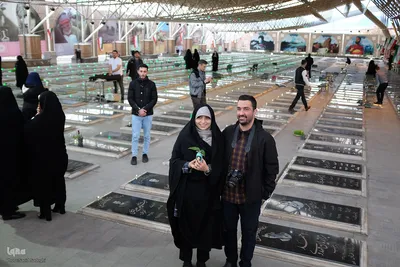 تحویل سال نو در کنار شهدا‎
