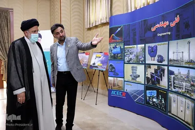 بازدید حجت‌الاسلام و المسلمین ابراهیم رییسی، رییس‌جمهور از نمایشگاه دستاوردهای جهاد‌دانشگاهی