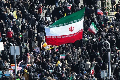حماسه یوم الله ۲۲ بهمن از نمای برج آزادی