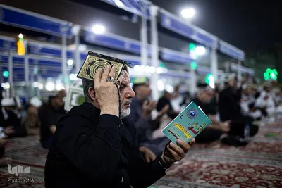 مراسم شب قدر در حرم امام حسین (ع)