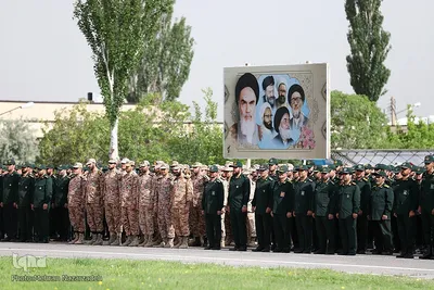 صبحگاه مشترک نیروهای مسلح در تبریز‎‎