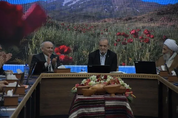مشارکت جمعی کلید حل مسائل پیچیده است