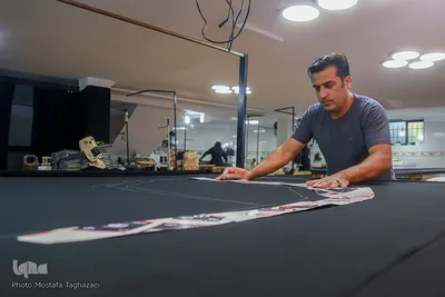 کارگاه دوخت چادر مشکی