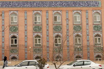 نمادهای مذهبی در سیمای شهر اصفهان