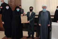 Les Libanaises ont célébré le 43ème anniversaire de la victoire de la Révolution islamique