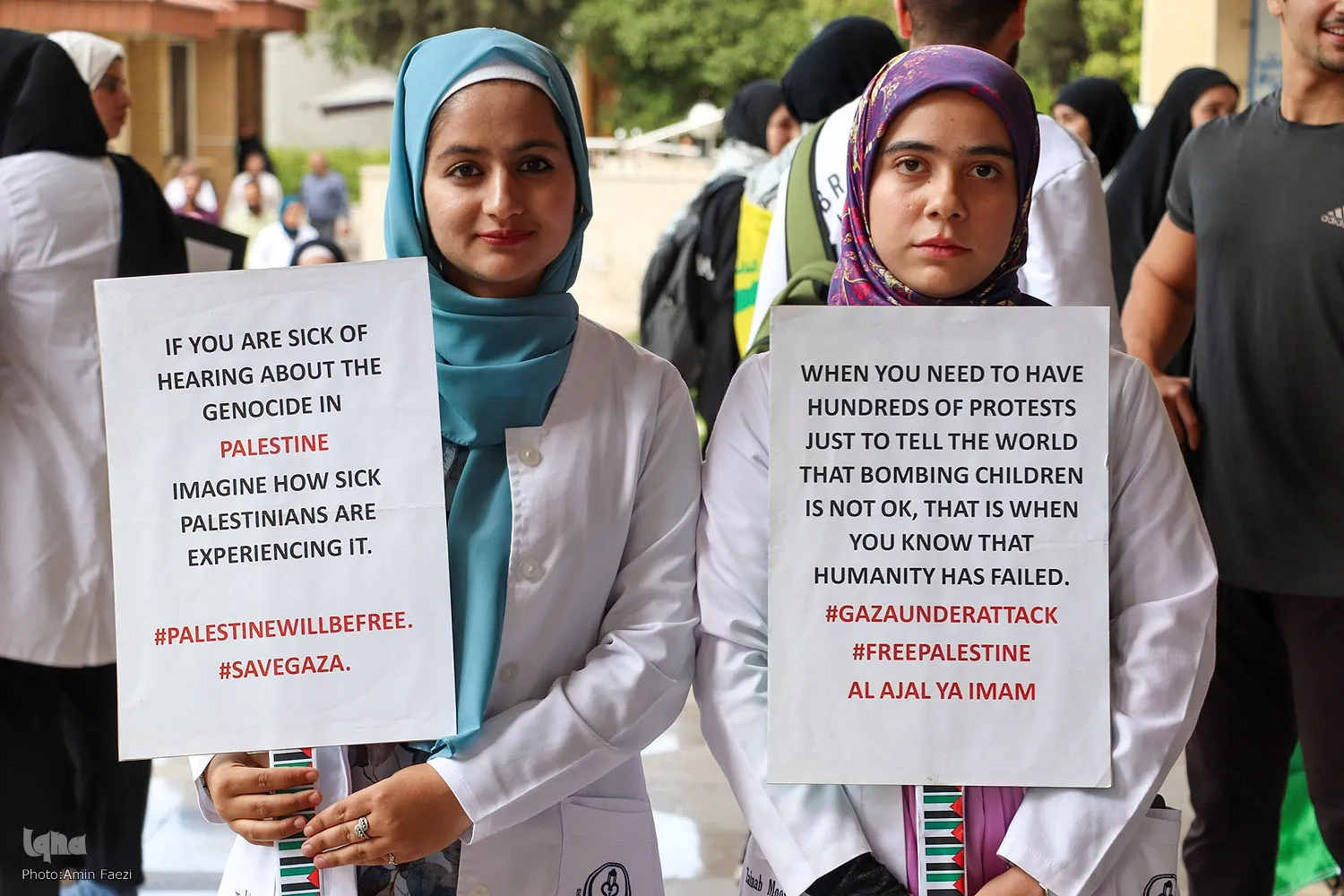 تجمع پرشور دانشگاهیان علوم پزشکی شیراز در محکومیت جنایات رژیم صهیونیستی‎