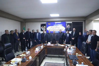 بازدید معاون رئیس جهاددانشگاهی کشور از مراکز صنعتی و شرکت‌های دانش‌بنیان آذربایجان شرقی