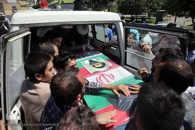 مراسم تشییع پیکر پاک مجاهد جانباز شهید حجت الاسلام سید «مهدی تقوی» از شهدای حادثه تروریستی مجلس در قم