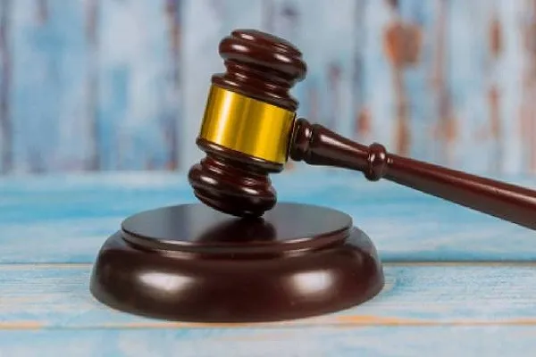 İsveç'te Müslümanların bulunduğu okula saldıran zanlıya 2,5 yıl hapis cezası