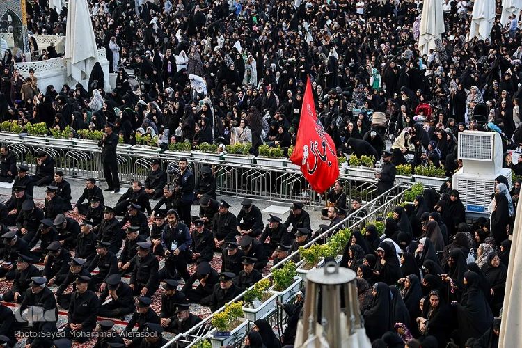 عذاداری در حرم امام رضا(ع)
