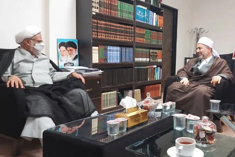 جمهوری اسلامی الگوی همبستگی بین پیروان ادیان توحیدی است