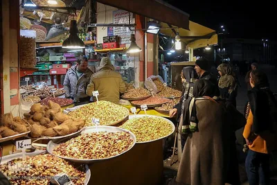 بازار همدان در آستانه شب یلدا