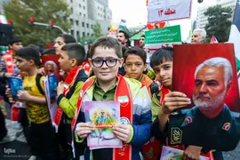 راهپیمایی ۱۳ آبان در تهران