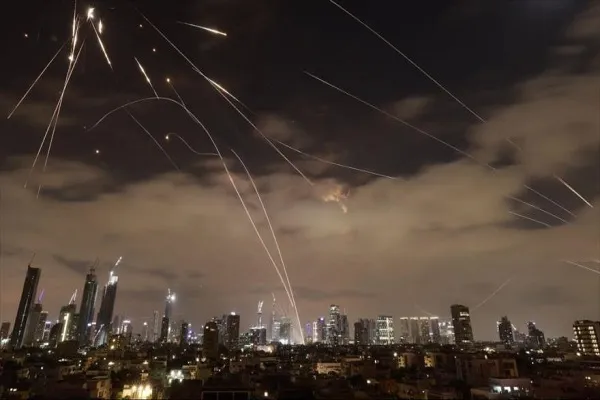 Medio israelí: los misiles iraníes causaron impactos significativos