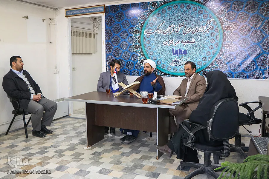 بازدید مسئول دفتر نمايندگی مقام معظم رهبری در دانشگاه اراک از خبرگزاری ایکنا