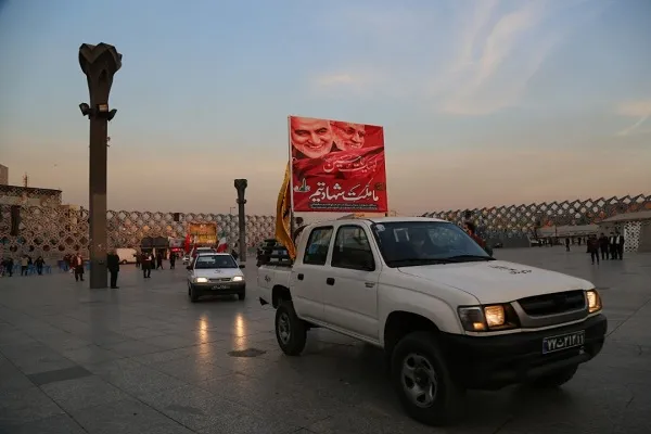 سوگواری برای مرد میدان در قلب تهران