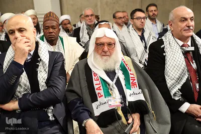 دیدار مسئولان نظام و میهمانان کنفرانس وحدت اسلامى‌ با رهبر انقلاب