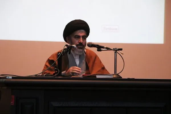 استکبار جهانی با همه مذاهب اسلامی دشمنی دارد