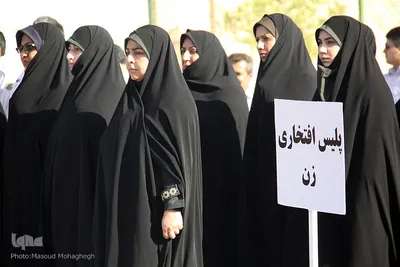صبحگاه مشترك نيروهاي مسلح به مناسبت هفته ناجا ـ سمنان