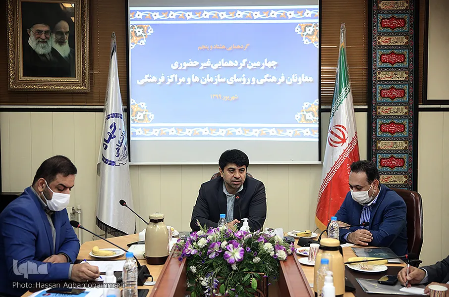 نهاد فرهنگی موفق بر ایده شایسته استوار است / امکانات حداقلی فضای مجازی در بسیاری از موضوعات فرهنگی