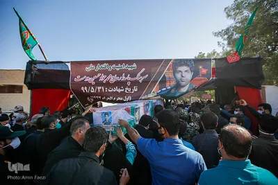 تشییع پیکر محمدجواد حسین‌دوست شهید مدافع امنیت