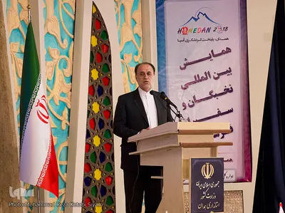 ⁨نشست خبری همایش بین المللی نخبگان و سفیران فرهنگی همدان 2018