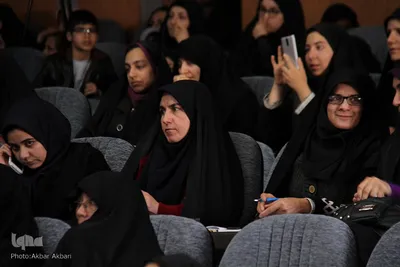 همایش «زنان، پرچم داران نهضت فاطمی» در شهرکرد