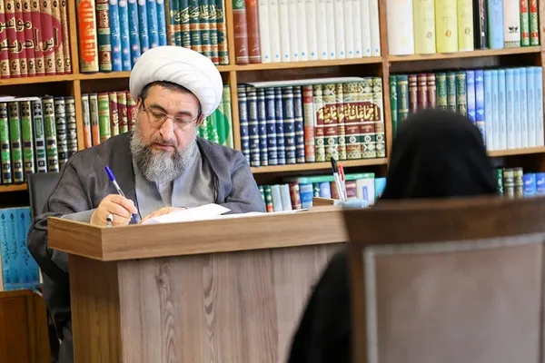 دیدار اقشار مختلف مردم با امام جمعه تبریز