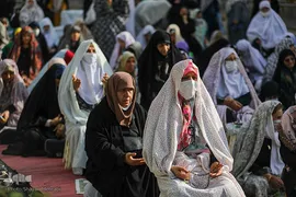 نماز عید سعید فطر در اکباتان