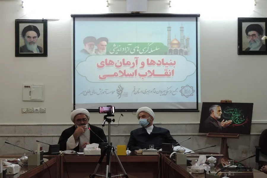 اتحاد ملی اساس تشکیل انقلاب و تداوم آن است / تشریح عوامل وحدت‌آفرین و وحدت‌شکن