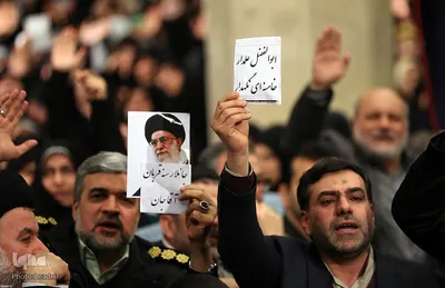 دیدار هزاران نفر از قشرهای مختلف مردم آذربایجان شرقی با رهبرانقلاب