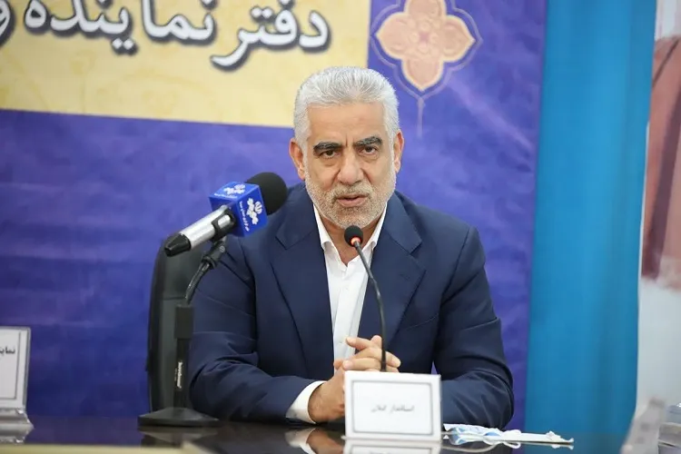 تقویت وحدت باعث توسعه فرهنگ و مبارزه با نفوذ فرهنگی می‌شود