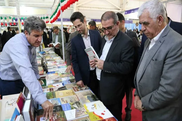 کیفیت نمایشگاه کتاب فارس و میزان استقبال از آن ‌خوب بود
