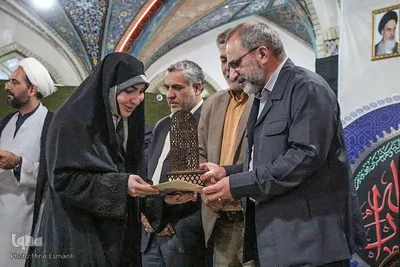 اختتامیه و تجلیل از نفرات برگزیده مسابقات اوقاف استان مرکزی