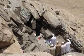 غار «حرا» در مکه مکرمه