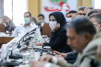 نشست علمی «بحران آب و استفاده فنآوری‌های نوین شیرین‌سازی و انتقال آب»
