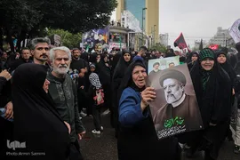 بدرقه رئیس جمهور شهید تا خانه ابدی توسط خراسانی‌ها