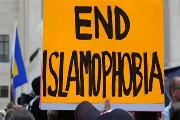 Islamfeindlichkeit politisches und rassistisches Projekt Islamfeindlichkeit politisches und rassistisches Projekt