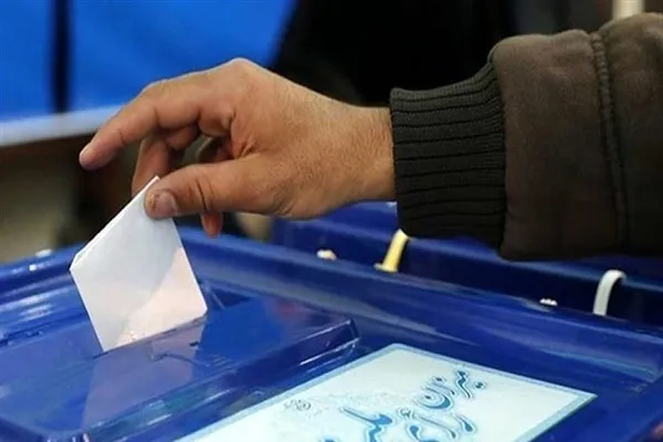 حضور مسئولان و شخصیت‌های سیاسی در مرحله دوم انتخابات ریاست جمهوری