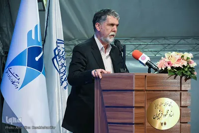 سید عباس صالحی در آيين گشايش دانشگاه هنرهای اسلامی-ايرانی استاد فرشچيان