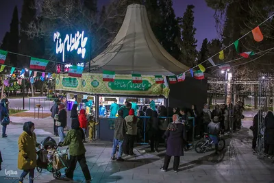 فیض خدمت در چایخانه امام رضا(ع) در شیراز