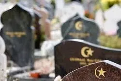 Arte diffuse un reportage sur l'enterrement des morts musulmans par des bénévoles en Belgique
