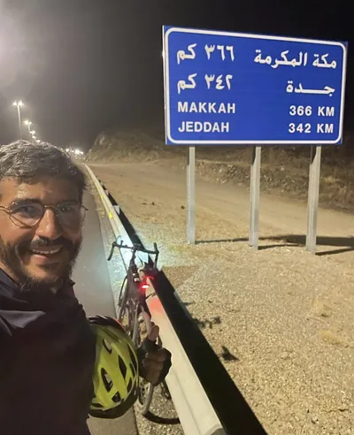 die 5000 km lange Fahrradfahrt eines Muslims zum Hadsch