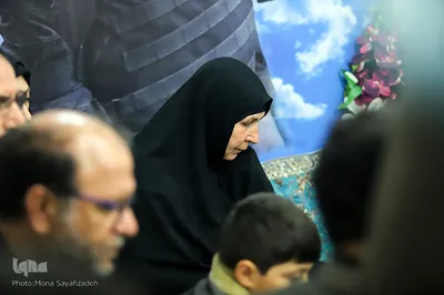 دیدار مسئولان استانی با خانواده شهید رضا صیادی