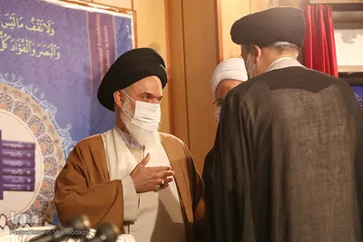 آیت الله حسینی بوشهری رئیس جامعه مدرسین حوزه علمیه قم