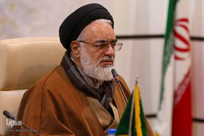 نشست حلقه های میانی ، پیشران حکمرانی مردمی